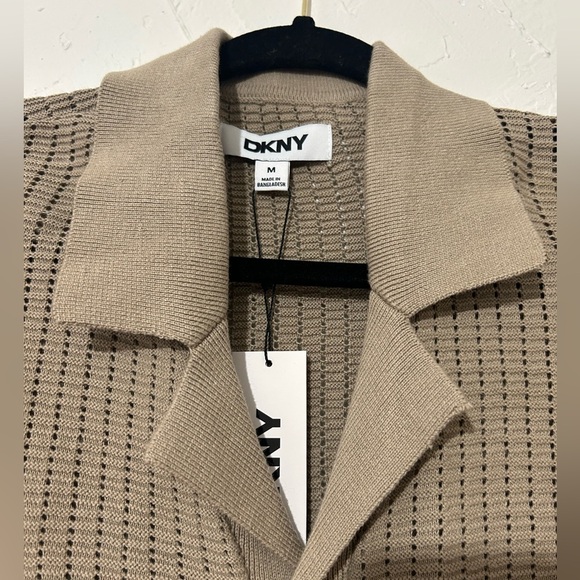 DKNY Men’s Cafe Colored Grid Knit Sweater Camp Button-up Shirt Sz Medium NWT - Picture 7 of 9